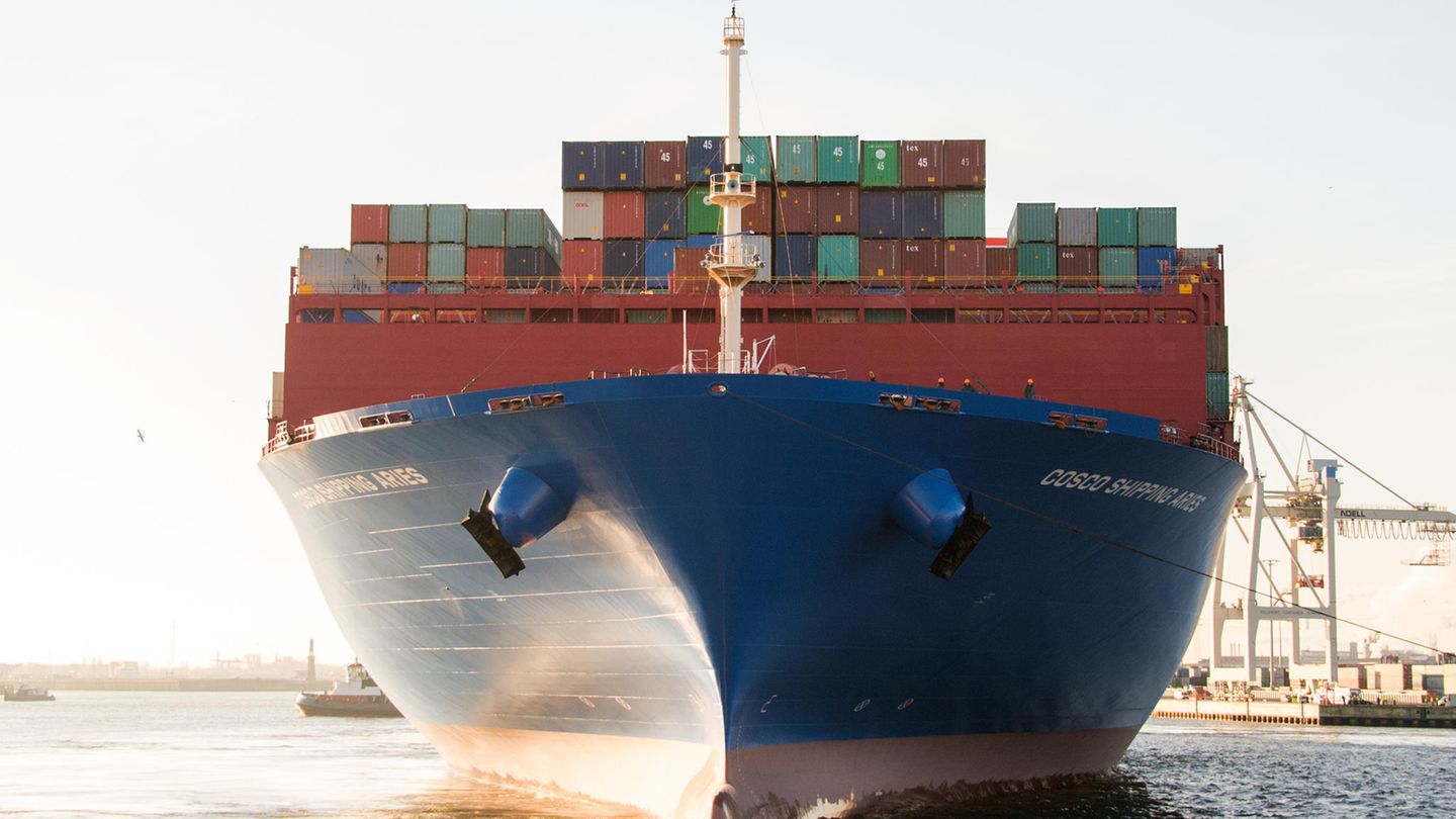 Containerschiff "Cosco Shipping Aries"