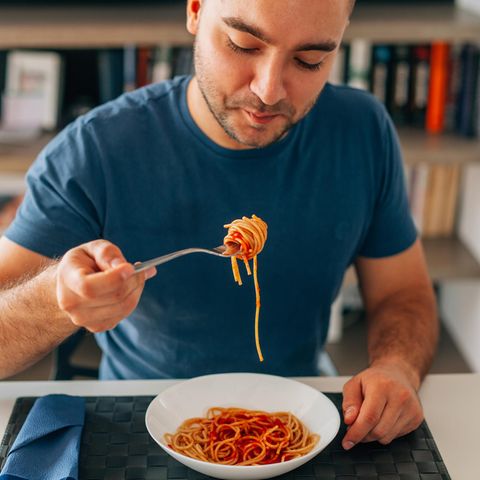 Student isst Spaghetti