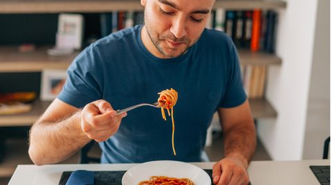 Student isst Spaghetti