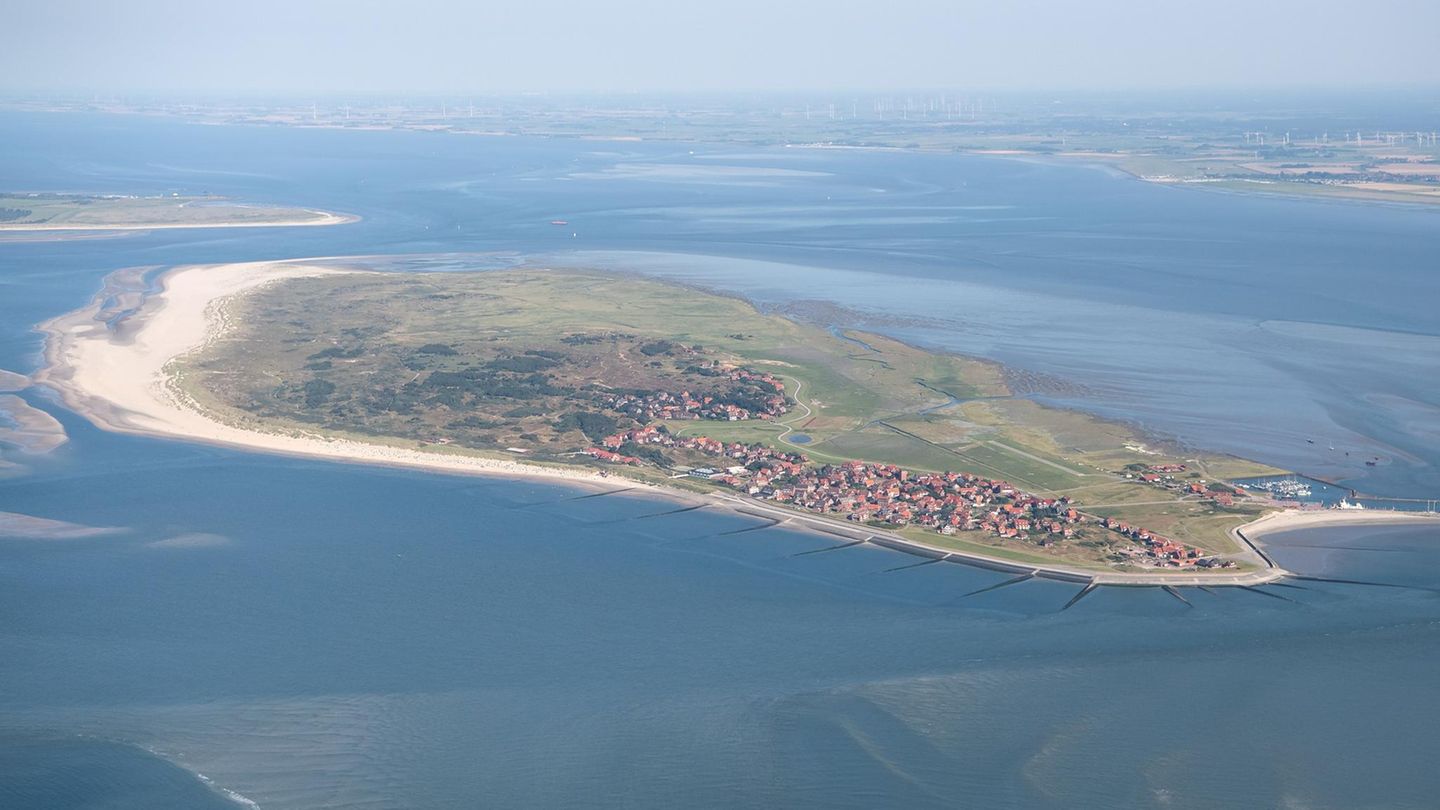 Die Insel Baltrum aus der Luft fotografiert