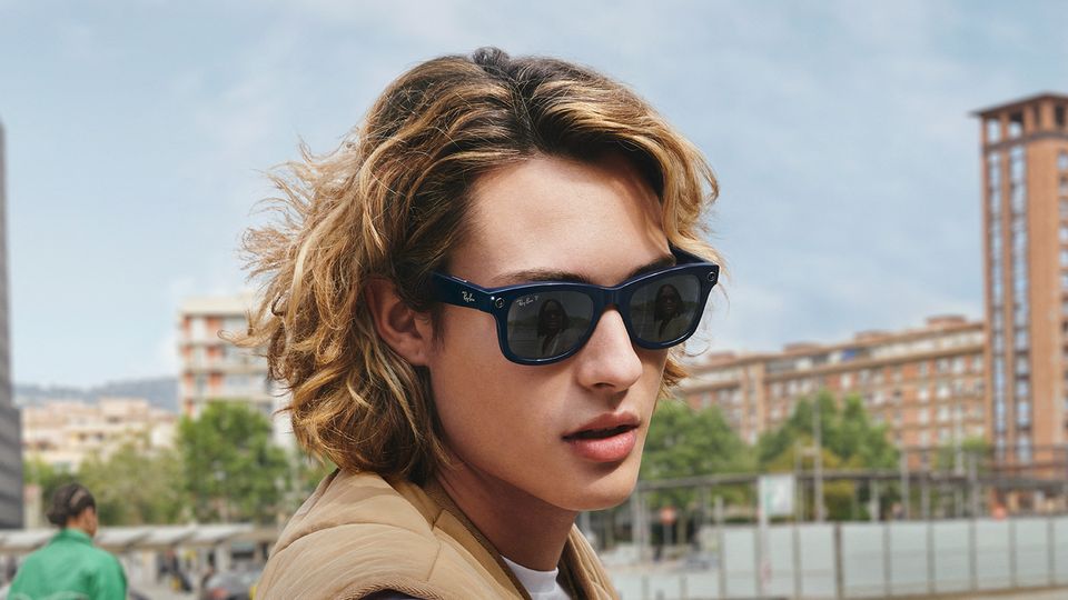 Smarte Brille: Die Ray-Ban Stories wirken wie ganz normale Sonnenbrillen Smarte Brille: Die Ray-Ban Stories wirken wie ganz normale Sonnenbrillen
