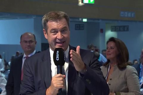 Video: CSU-Chef Söder mit 87,6 Prozent wiedergewählt