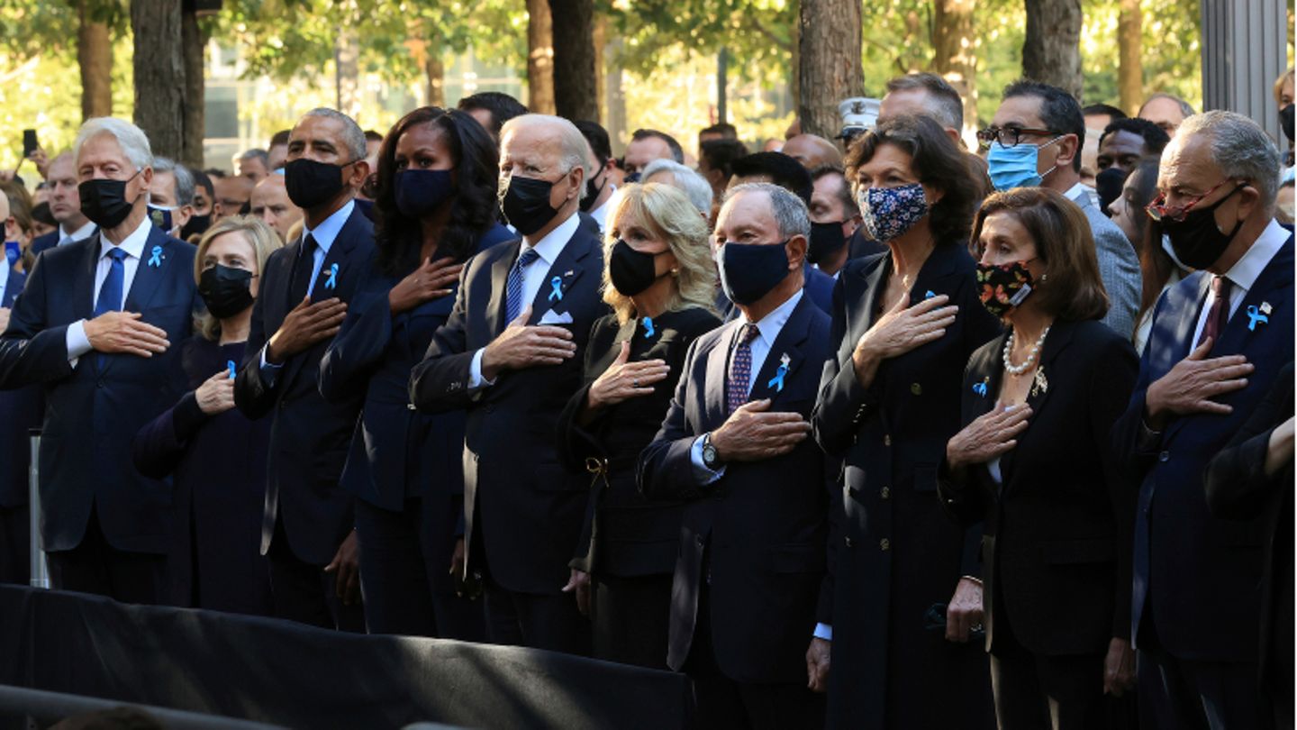 Silence, tears and Bruce Springsteen: This is how the US commemorates the victims of the attack