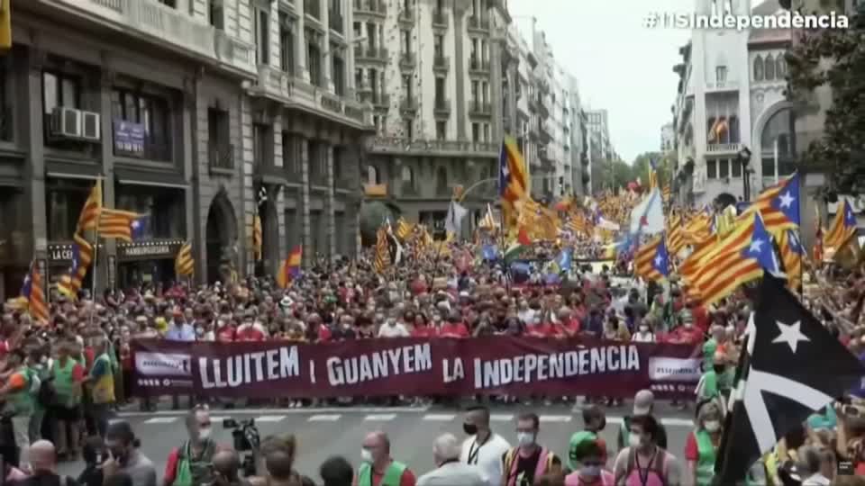Video: Großdemonstration für die Unabhängigkeit Kataloniens