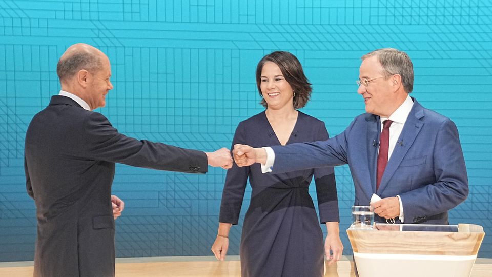 Die Kanzlerkandidaten Olaf Scholz (SPD, l-r), Annalena Baerbock (Bündnis90/Die Grünen) und Armin Laschet (CDU)