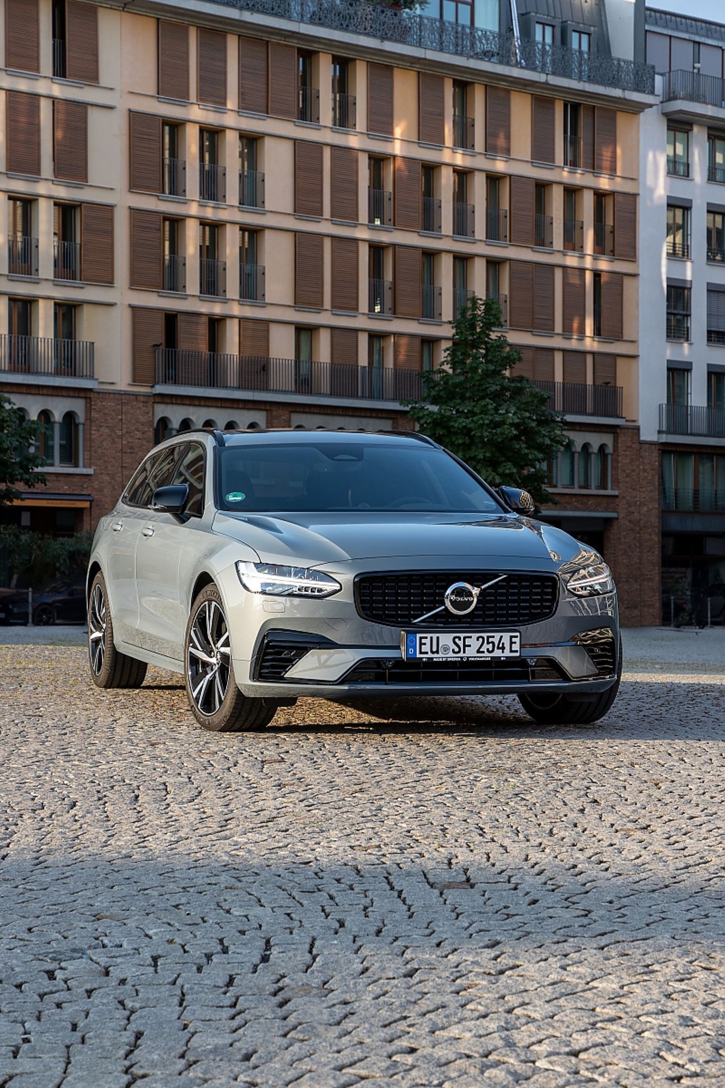 Volvo V90 Recharge T6 AWD
