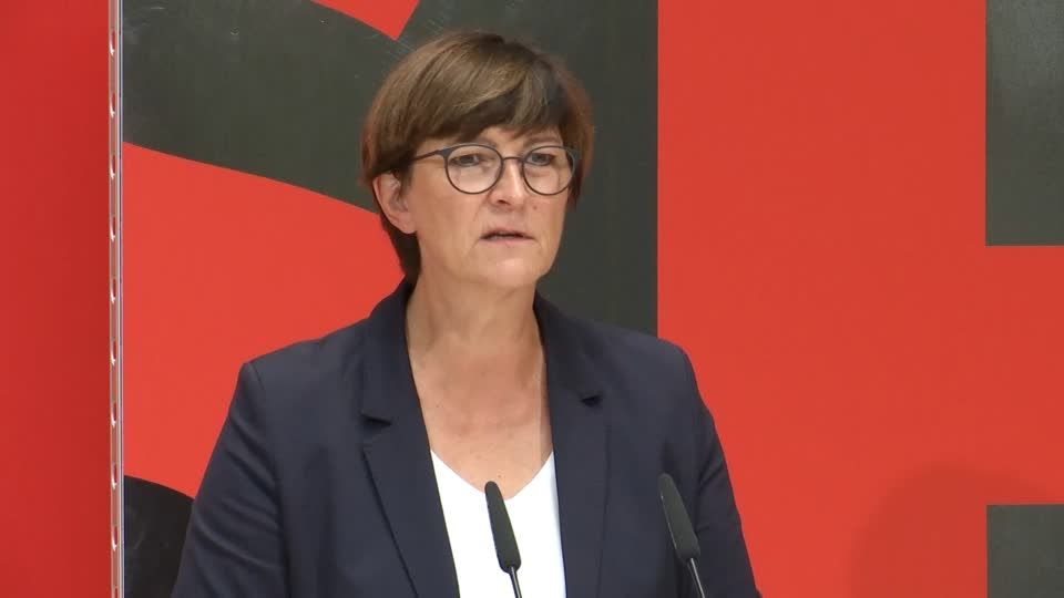 Video: Esken kritisiert Laschet und Maaßen scharf Video: Esken kritisiert Laschet und Maaßen scharf