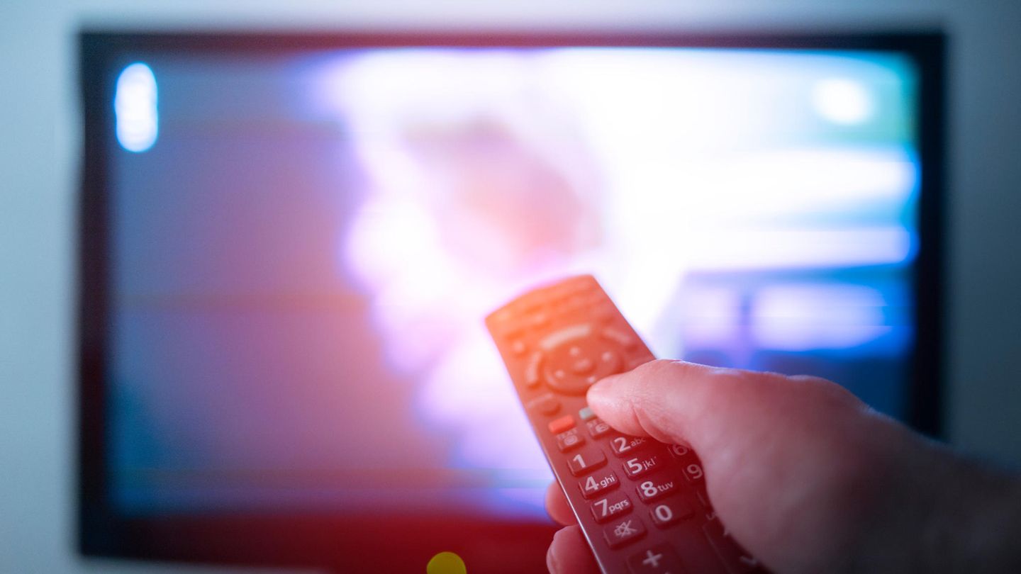 Bachelorette & Co .: New study shows that trash TV damages the brain