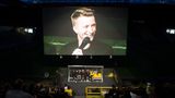 Flop  "Inside Borussia Dortmund“ (Amazon): Oberflächlicher Fanjournalismus, getarnt als dokumentarische Arbeit. Dürfte selbst für Anhänger von Borussia Dortmund schwer zu ertragen sein. 