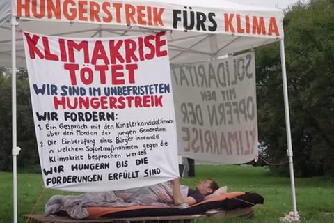Video: Klima-Aktivisten: Hungerstreik am Kanzleramt geht weiter