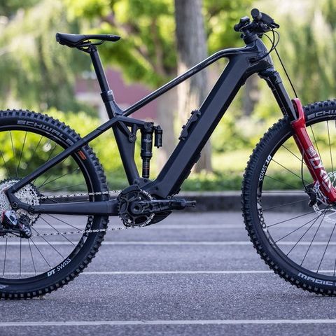 Mountainbike von Bulls mit dem 750 Wh Powertube-