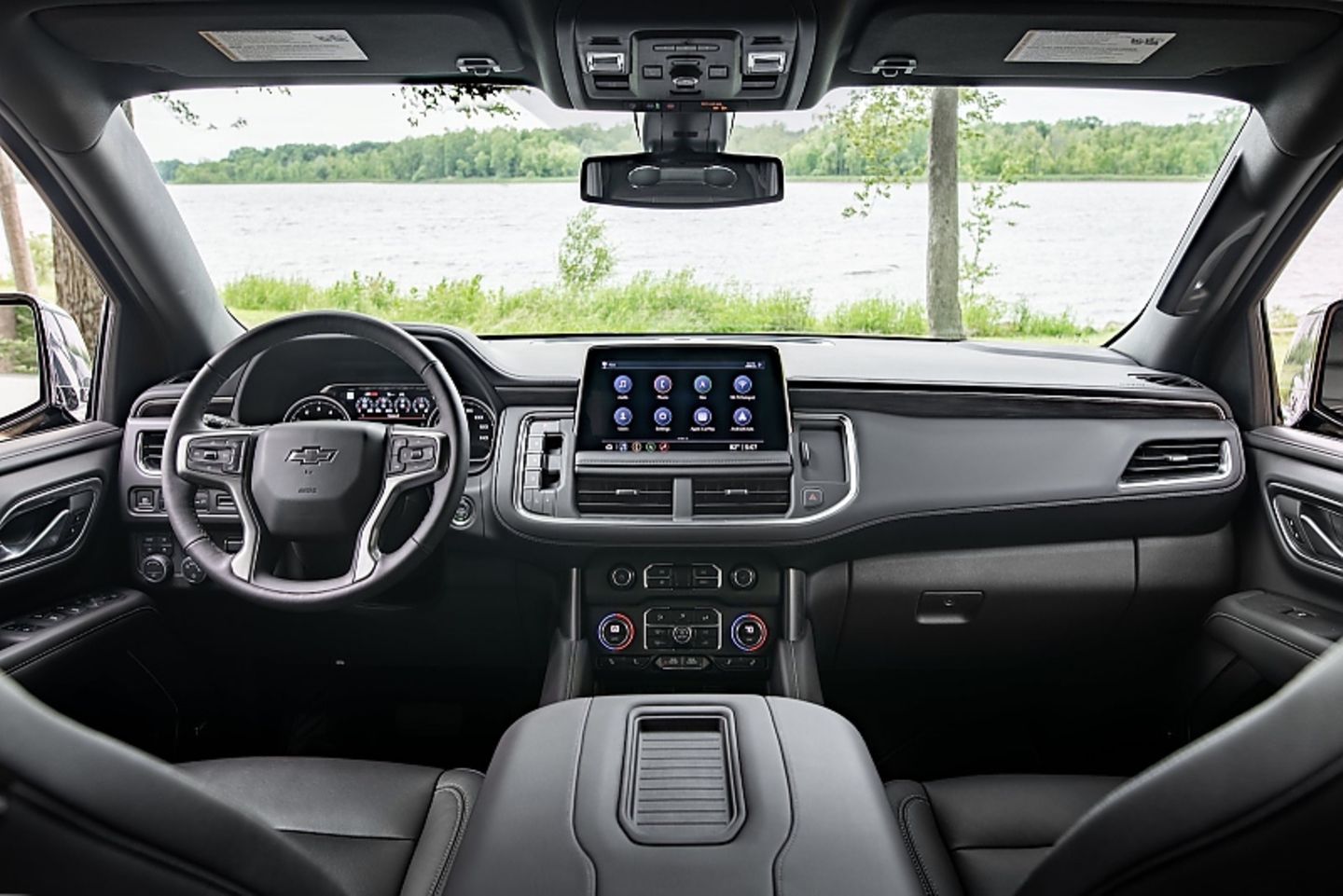 Chevrolet Suburban DSS