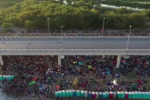 Video: USA schieben Migranten nach Haiti ab
