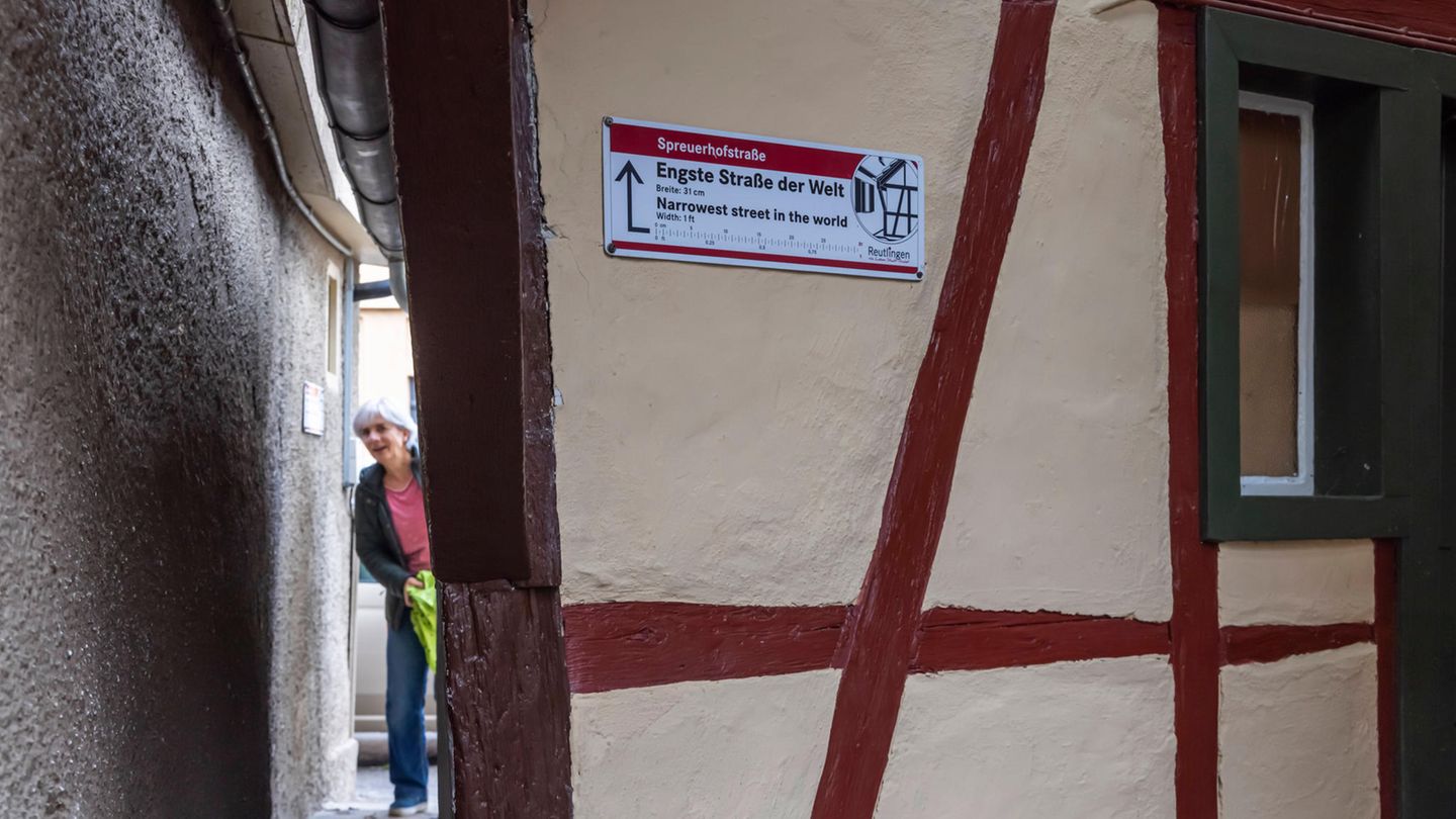 Reutlingen: Die engste Straße der Welt befindet sich in Deutschland | STERN.de