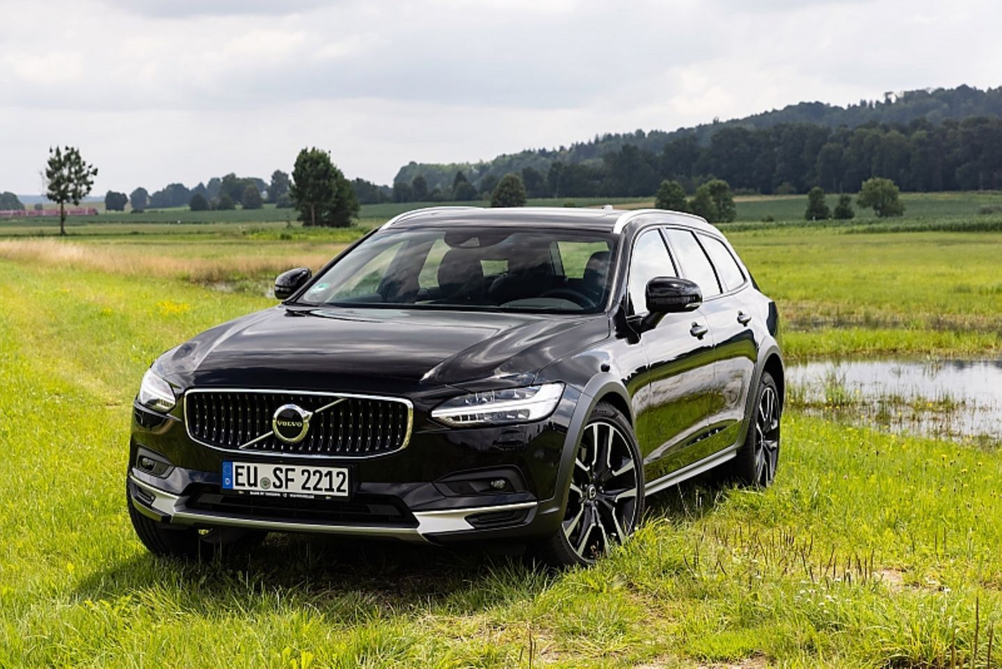 Volvo V90 Cross Country B4 MHEV