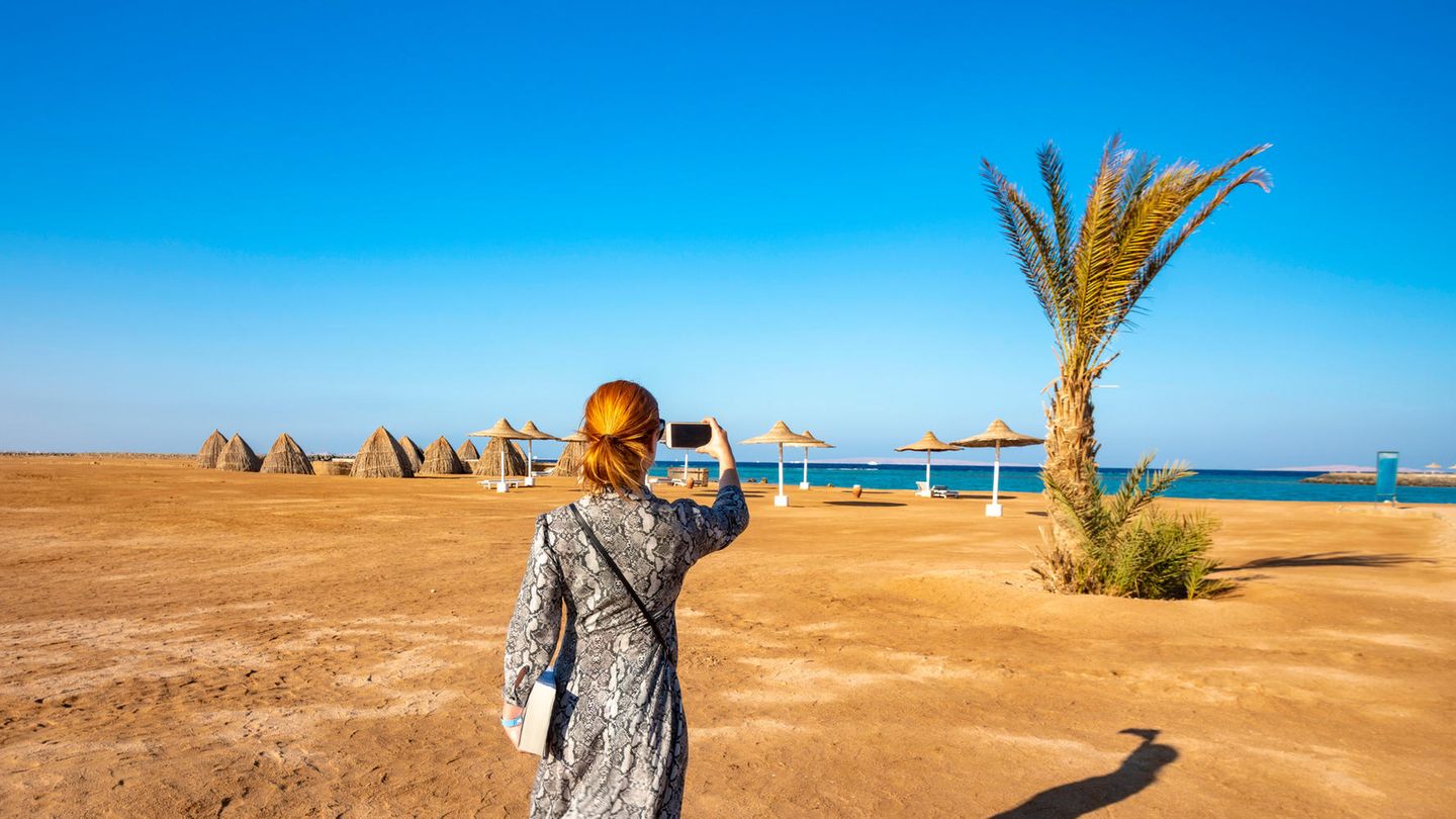 Bild 1 von 12 der Fotostrecke zum Klicken: Ägypten  Das in den Wintermonaten beliebte Reiseland am Nil und Roten Meer ist bereits seit dem 24. Januar 2021 laut RKI ein Hochrisikogebiet.