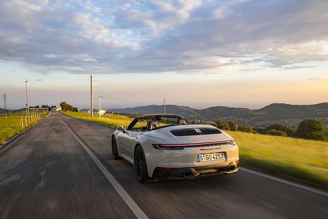 Porsche 911 Carrera 4 GTS Cabriolet