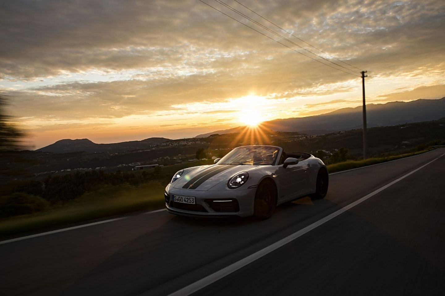 Porsche 911 Carrera 4 GTS Cabriolet