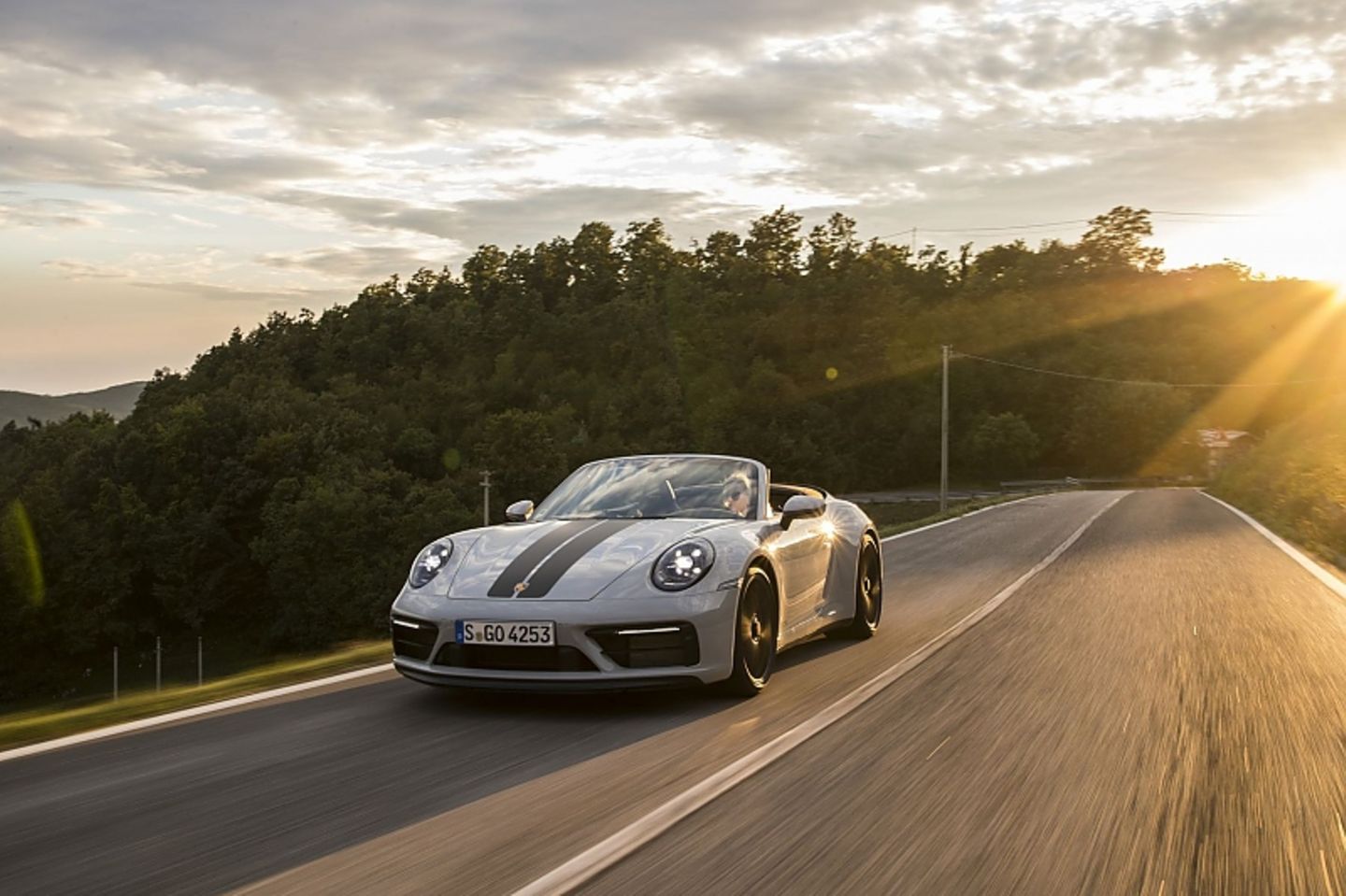 Porsche 911 Carrera 4 GTS Cabriolet
