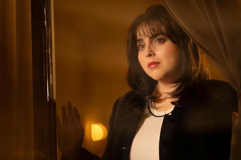 Beanie Feldstein als Monica Lewinsky