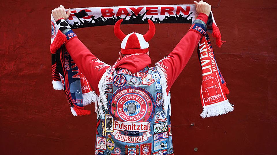 Fans des FC Bayern über ÖPNVTicketpreis empört das steckt dahinter
