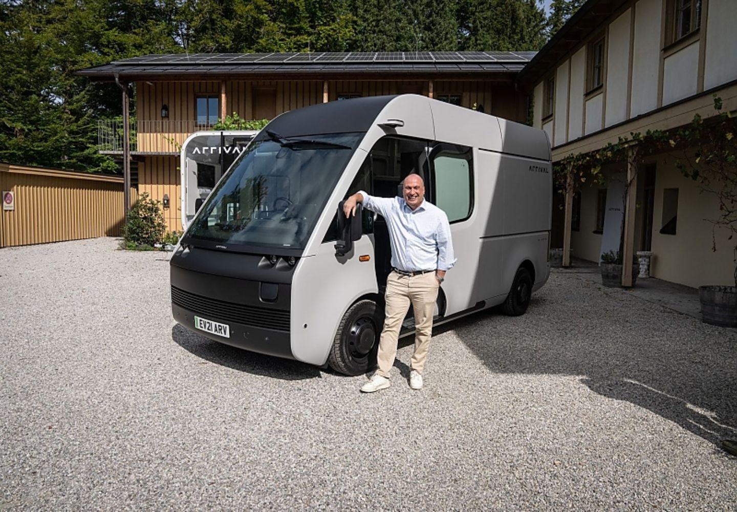 Arrival Van