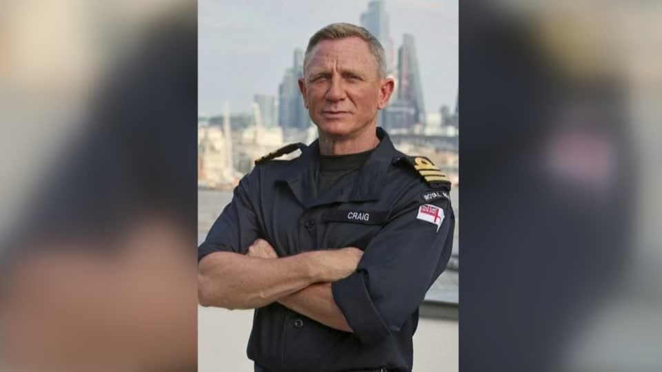 Video: Commander Daniel Craig