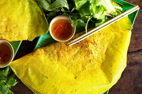 Rezept Banh Xeo: Denise Wachter zeigt, wie einfach der vietnamesische Pfannkuchen gelingt.