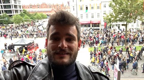Klimastreik in Hamburg_Videoaufsager von stern-Reporter