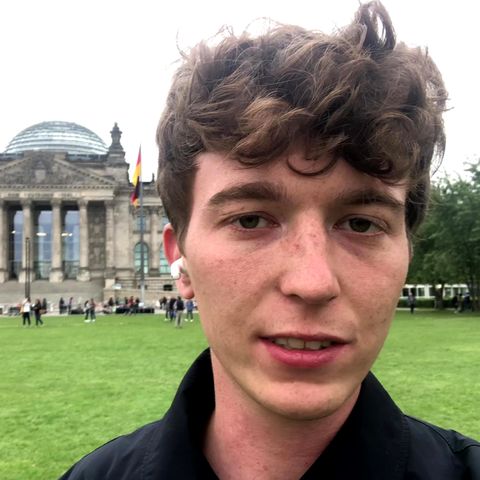 Mann bedrängt Greta Thunberg und Luisa Neubauer: stern-Reporter über unschöne Szene beim Klimastreik