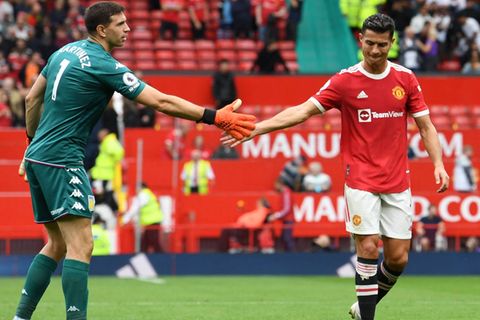 Emiliano Martinez Aston Villa Cristiano Ronaldo Manchester United