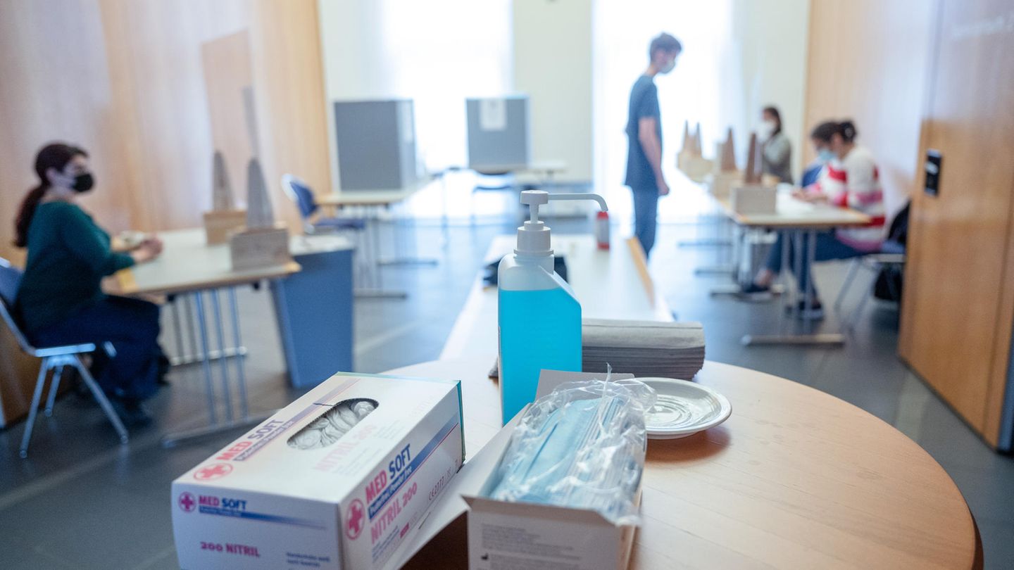 Mask refusers at the polling station: How NRW cities want to deal with it
