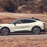 Vergleichstest Audi Q4 - Ford Mustang Mach-E