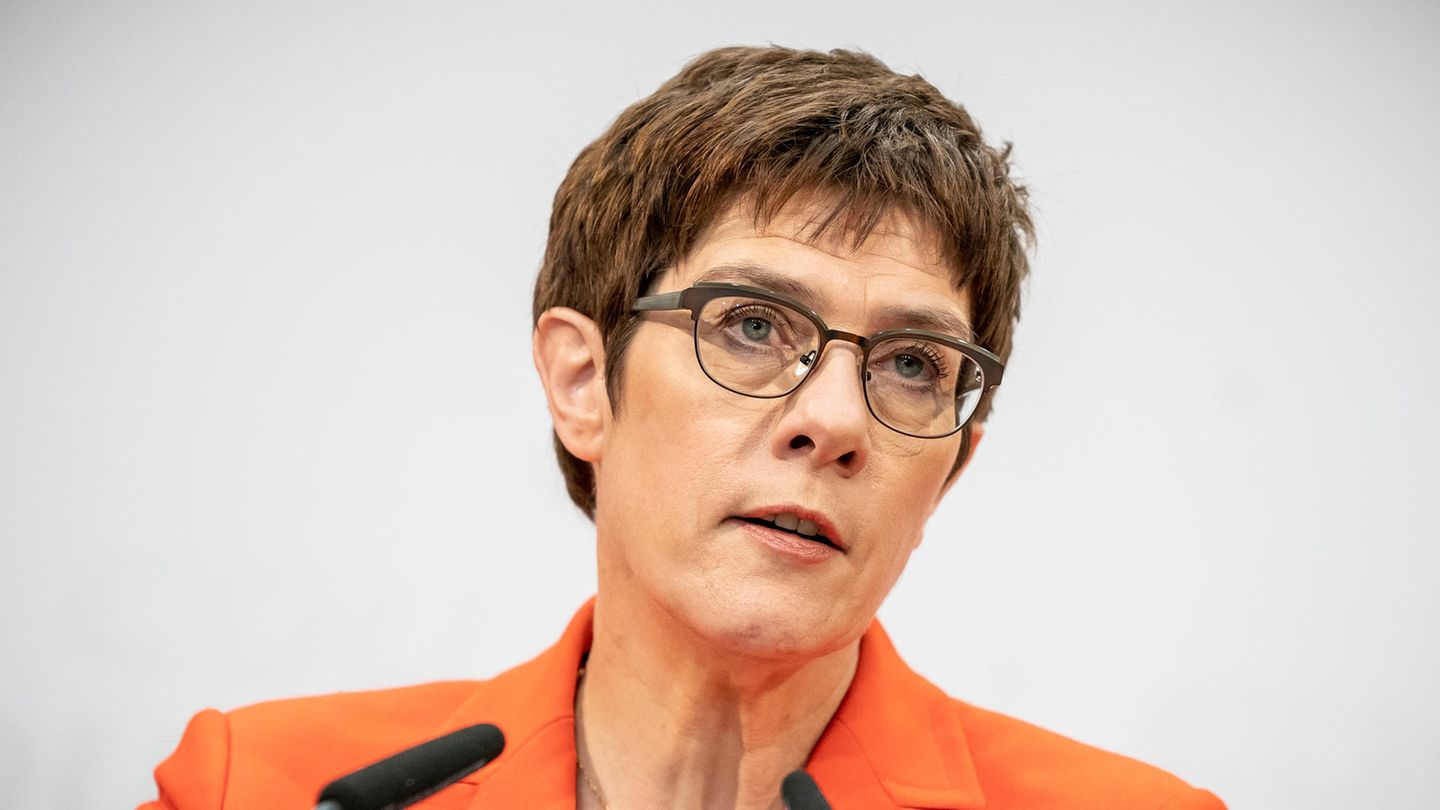 Verteidigungsministerin Annegret Kramp-Karrenbauer (CDU)