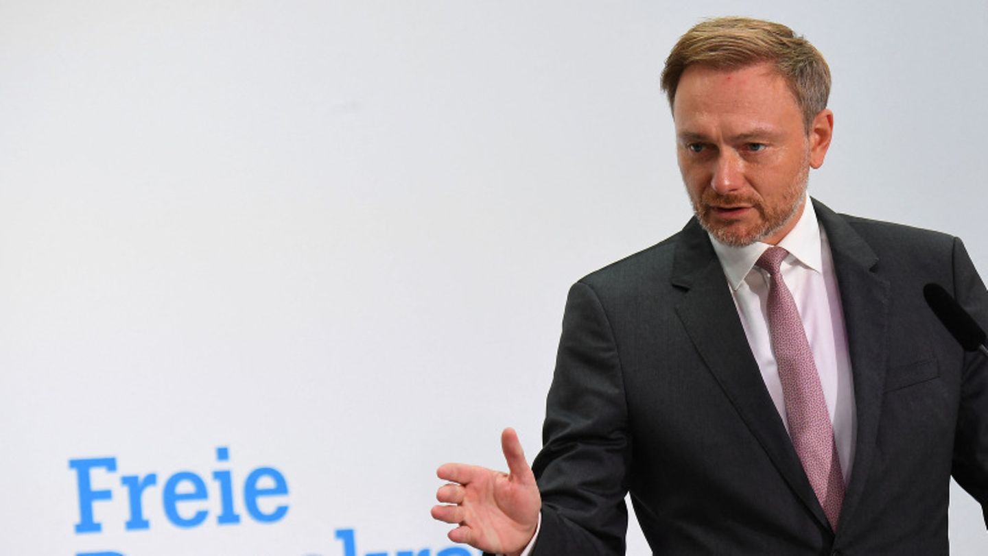 Federal election 2021: FDP leader Lindner wants “preliminary auditions” with the Greens