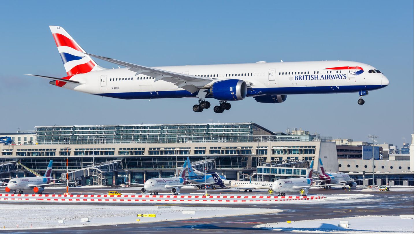 British Airways bedient das weltweite Streckennetz mit 32 Exemplaren der Boeing 787-8, 787-89 und 787-10