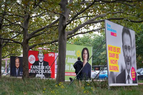 Wahlplakate der Union, SPD, Grünen und FDP