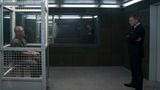 Um mehr über die Hintergründe von Spectre und den Raub der Bio-Erreger zu erfahren, befragt er Ernst Stavro Blofeld (Christoph Waltz) der in einem Hochsicherheitsgefängnis einsitzt.