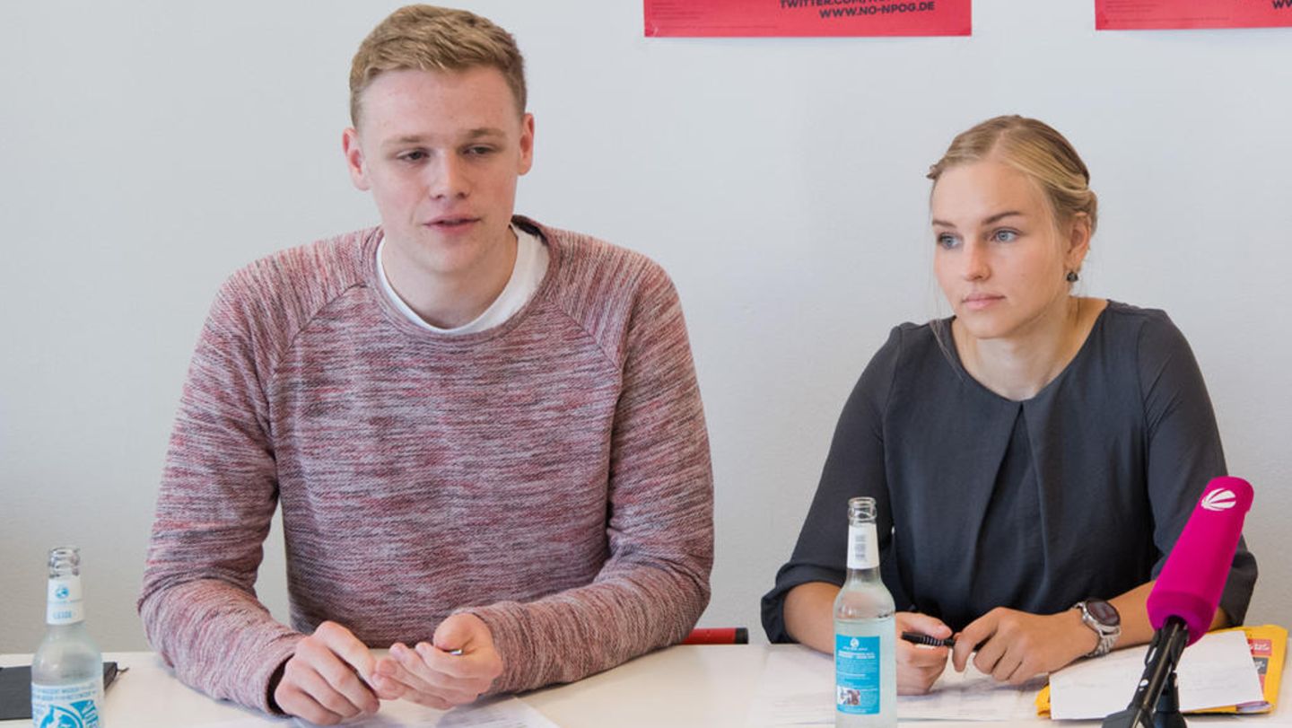 Jakob Blankenburg, 24, SPD. Der Jung-Politiker ist Juso-Vorsitzender von Niedersachsen Jakob Blankenburg, 24, SPD. Der Jung-Politiker ist Juso-Vorsitzender von Niedersachsen