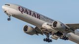 Jet von Qautar airways beim Start