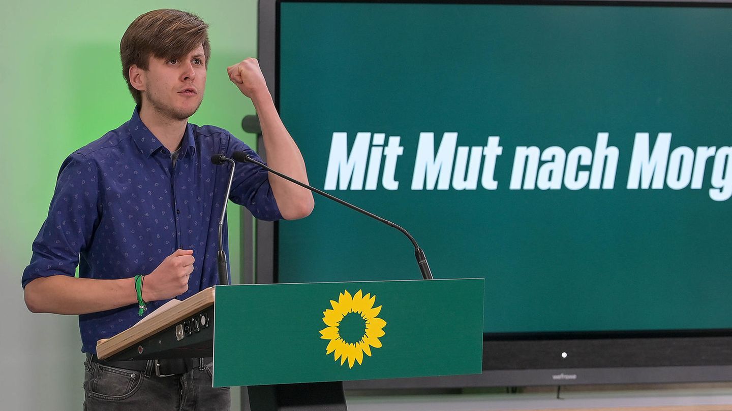 Max Lucks, 24, Grüne: Der frühere Co.-Chef der Grünen Jugend kommt aus Bochum.