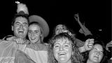 Ausgelassenes Partyvolk auf der Wiesn