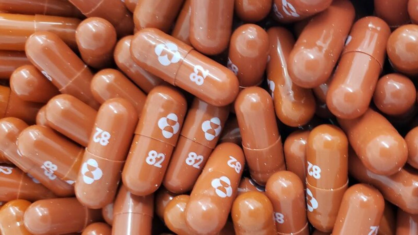 New corona drug halves risk of serious disease progression