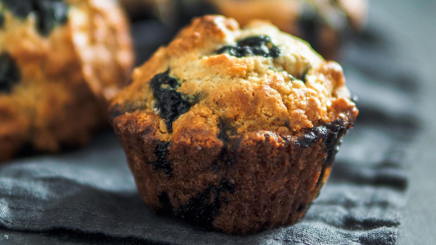Blitz-Rezept: Leckerer Snack: Für diese Blaubeer-Muffins brauchen Sie nur drei Zutaten