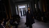 Naomi Campbell auf der Pariser Fashion Week