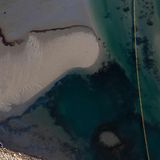 Eine Luftaufnahme zeigt einen Teil des Ölteppichs