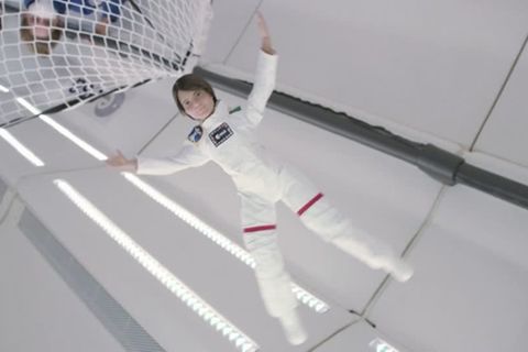 "Mini-Samantha": Esa wirbt mit Astronauten-Barbie für mehr Frauen im All – und will "nächste Generation ermutigen"