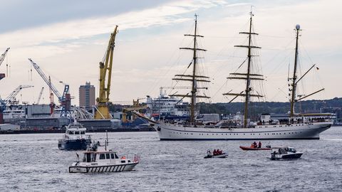 Gorch Fock bei ihrer Ankunft in Kiel