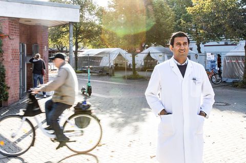 Dr. Wjahat Waraich