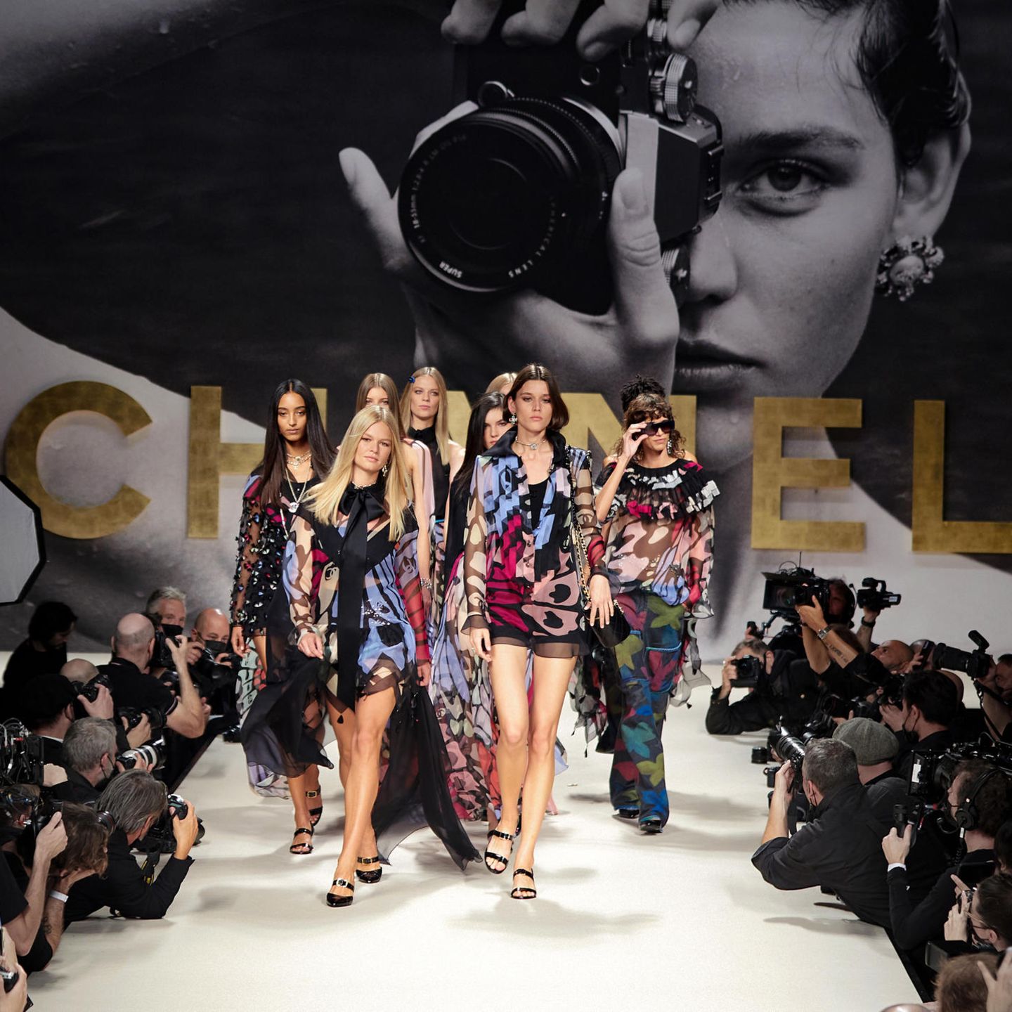 Die Chanel-Show der Pariser Fashion Week erinnerte an Karl Lagerfeld